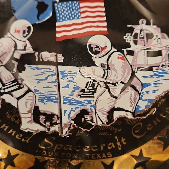 VIntage First Lunar landing of mankind Apollo 11 1969 glass commemorativ… - Picture 2 of 4